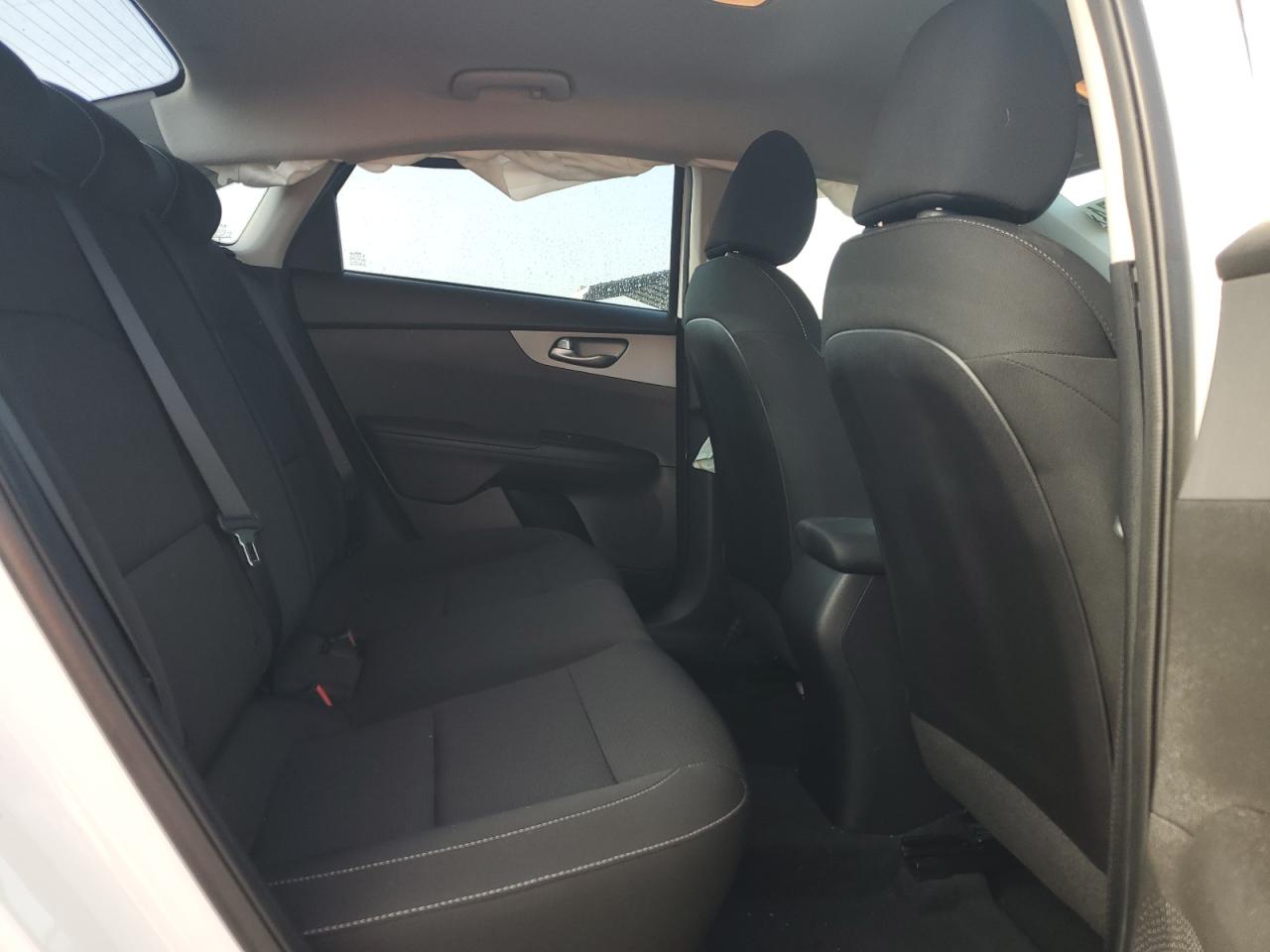 3KPF24AD3ME339104 2021 Kia Forte Fe