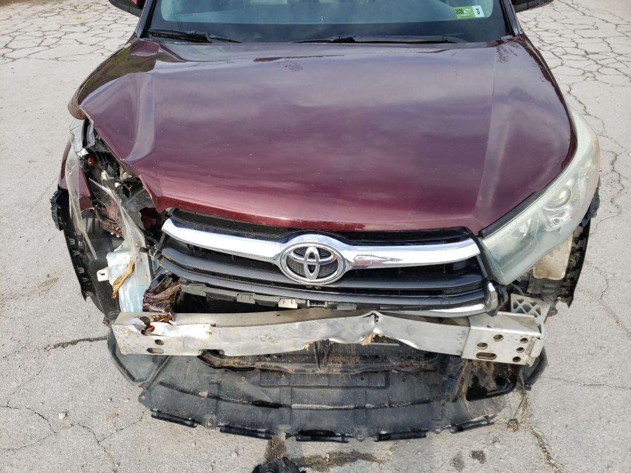 5TDJKRFH4FS196370 2015 Toyota Highlander Xle