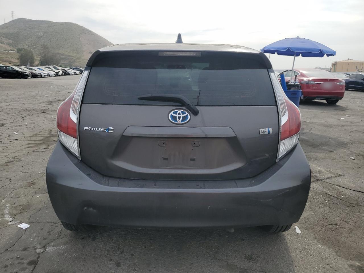 JTDKDTB34F1097924 2015 Toyota Prius C