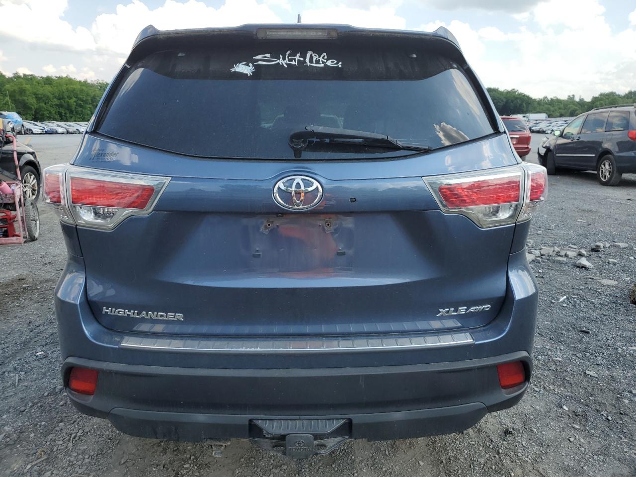 5TDJKRFH6GS330832 2016 Toyota Highlander Xle