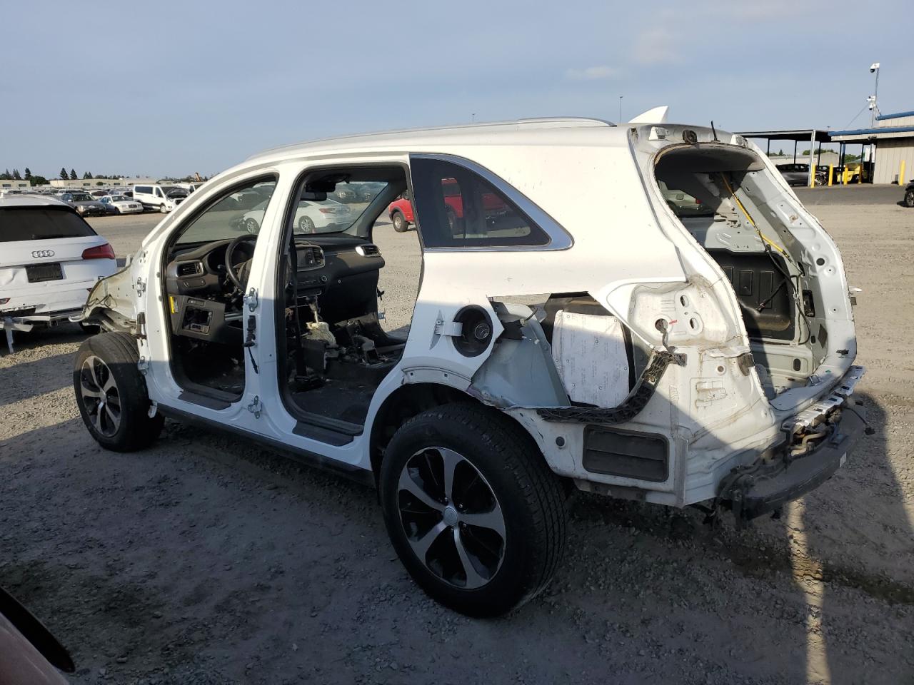 5XYPHDA15HG277674 KIA SORENTO 2017