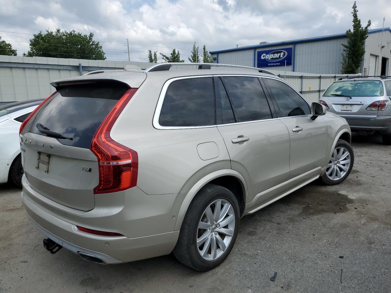 2016 Volvo Xc90 T6 vin: YV4A22PK4G1020285