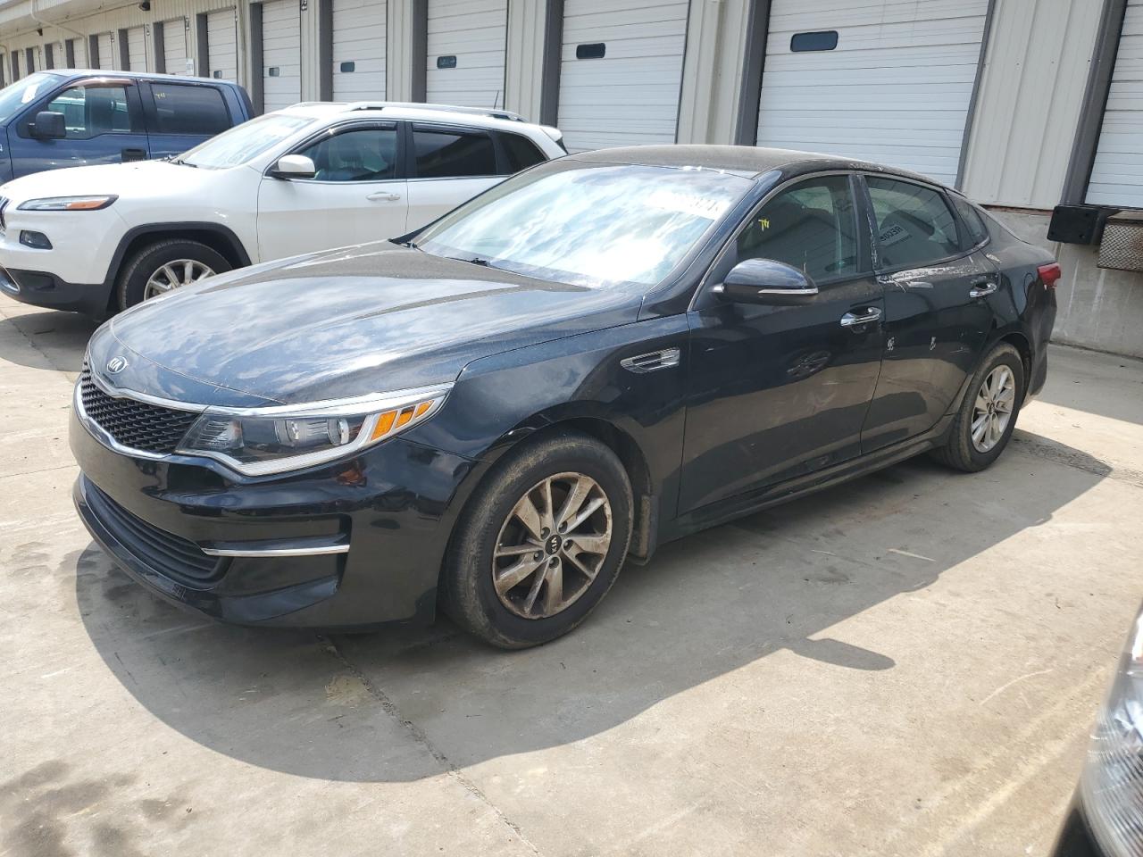 5XXGT4L30GG021152 2016 Kia Optima Lx