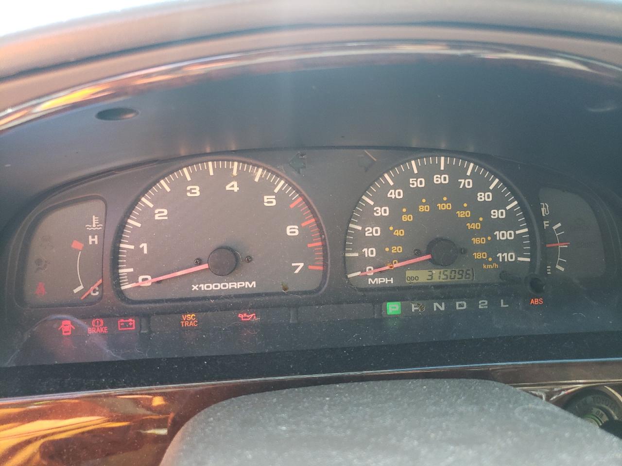 JT3GN87R220236921 2002 Toyota 4Runner Limited