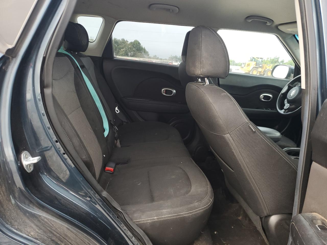 KNDJP3A57J7606948 2018 Kia Soul +