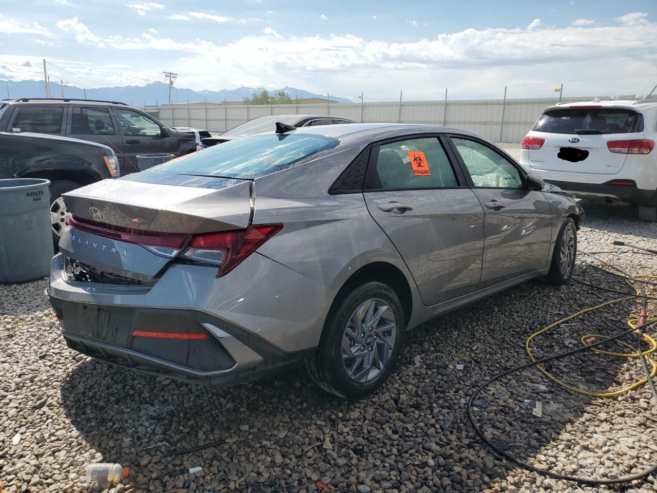 KMHLM4DG1RU694649 HYUNDAI ELANTRA 2024