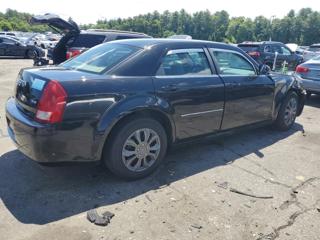 Lot #2954971201 2007 CHRYSLER 300