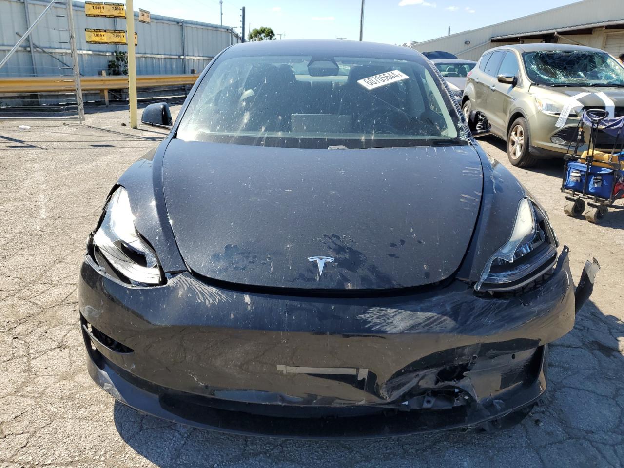 Lot #2846866684 2018 TESLA MODEL 3