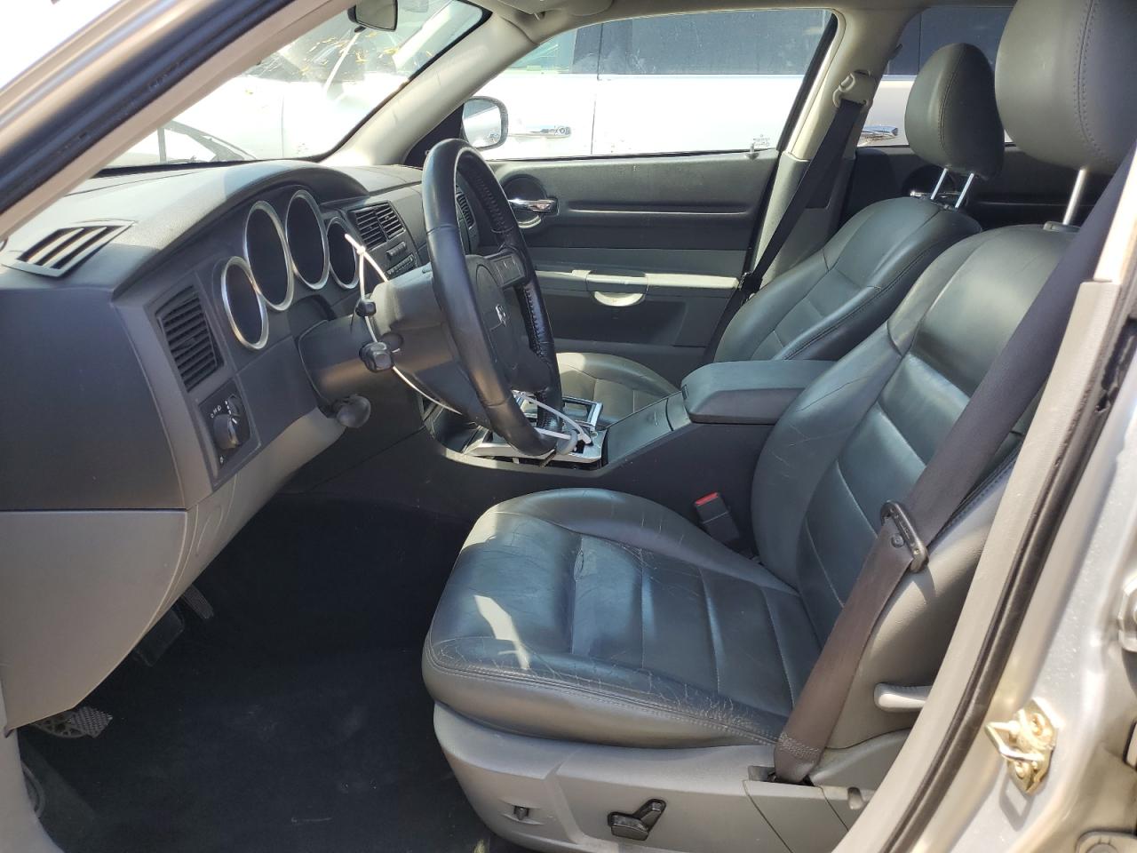 2D4GV58275H550014 2005 Dodge Magnum R/T