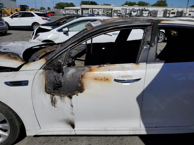 2018 Kia Optima Lx VIN: 5XXGT4L38JG272086 Lot: 60725834