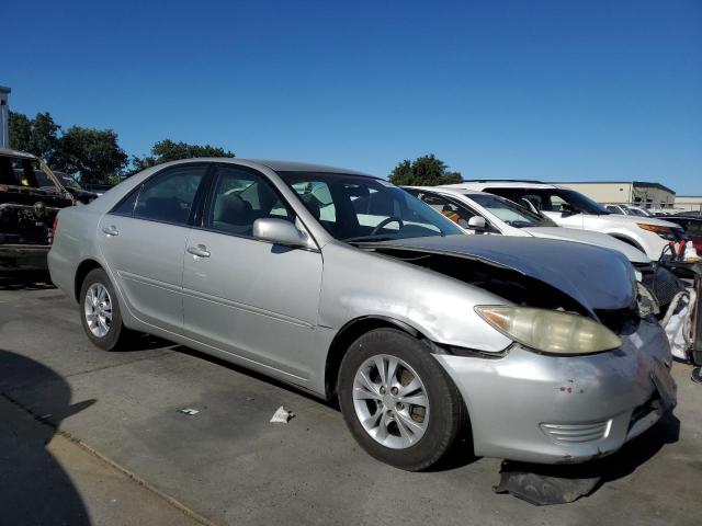 2005 Toyota Camry Le VIN: 4T1BF30K15U098381 Lot: 57350734