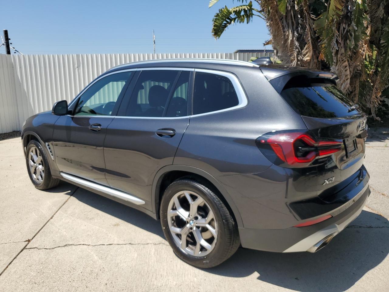 2022 BMW X3 xDrive30I vin: 5UX53DP00N9N28178