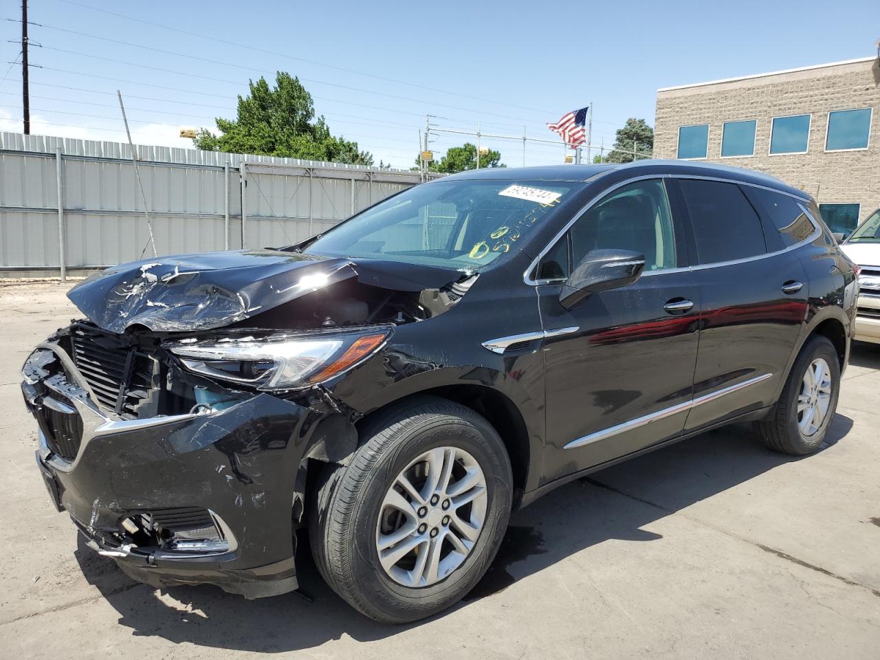 2019 Buick Enclave Essence vin: 5GAEVAKW7KJ196239