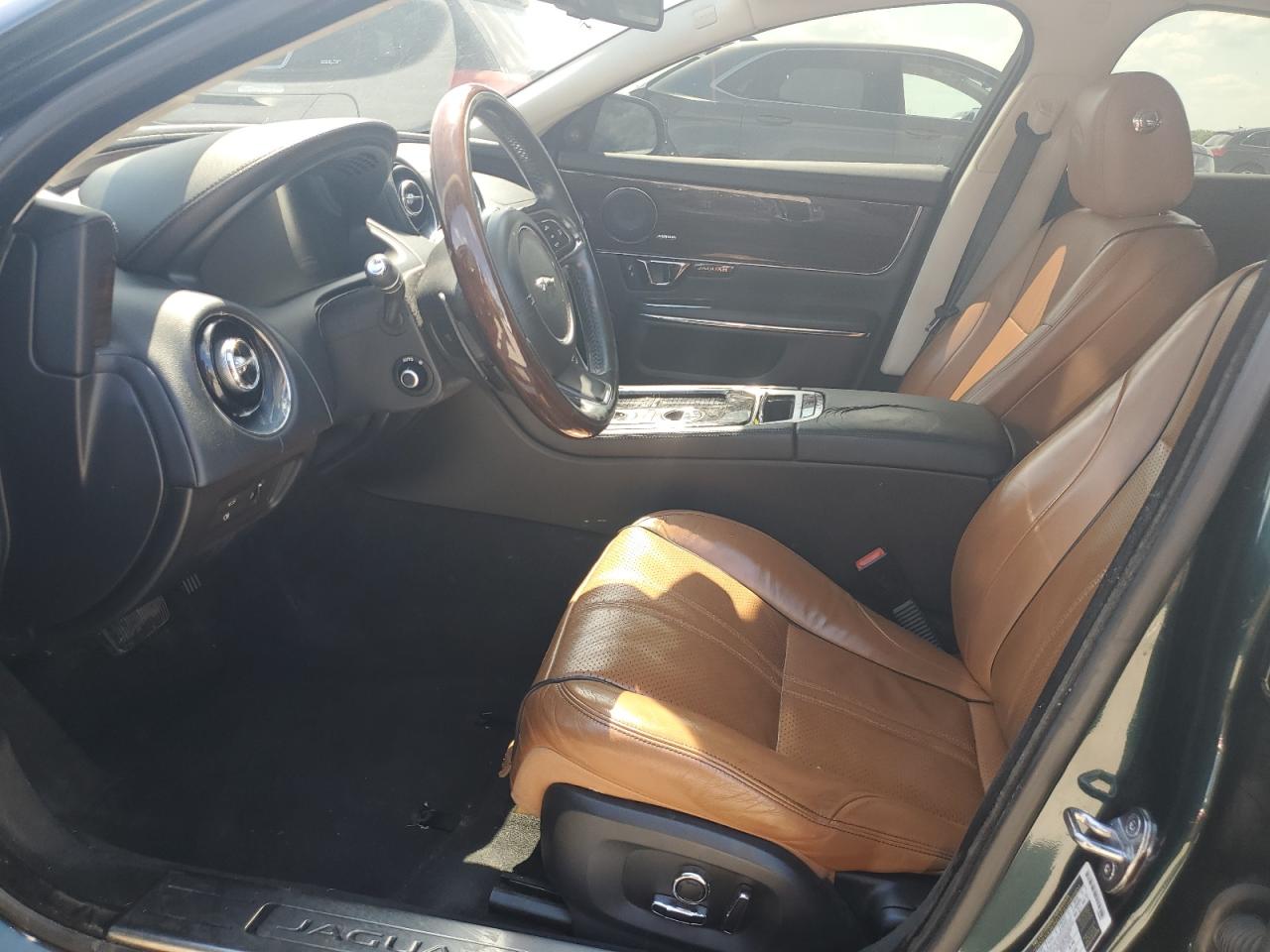 SAJWA1C77G8V93827 2016 Jaguar Xj