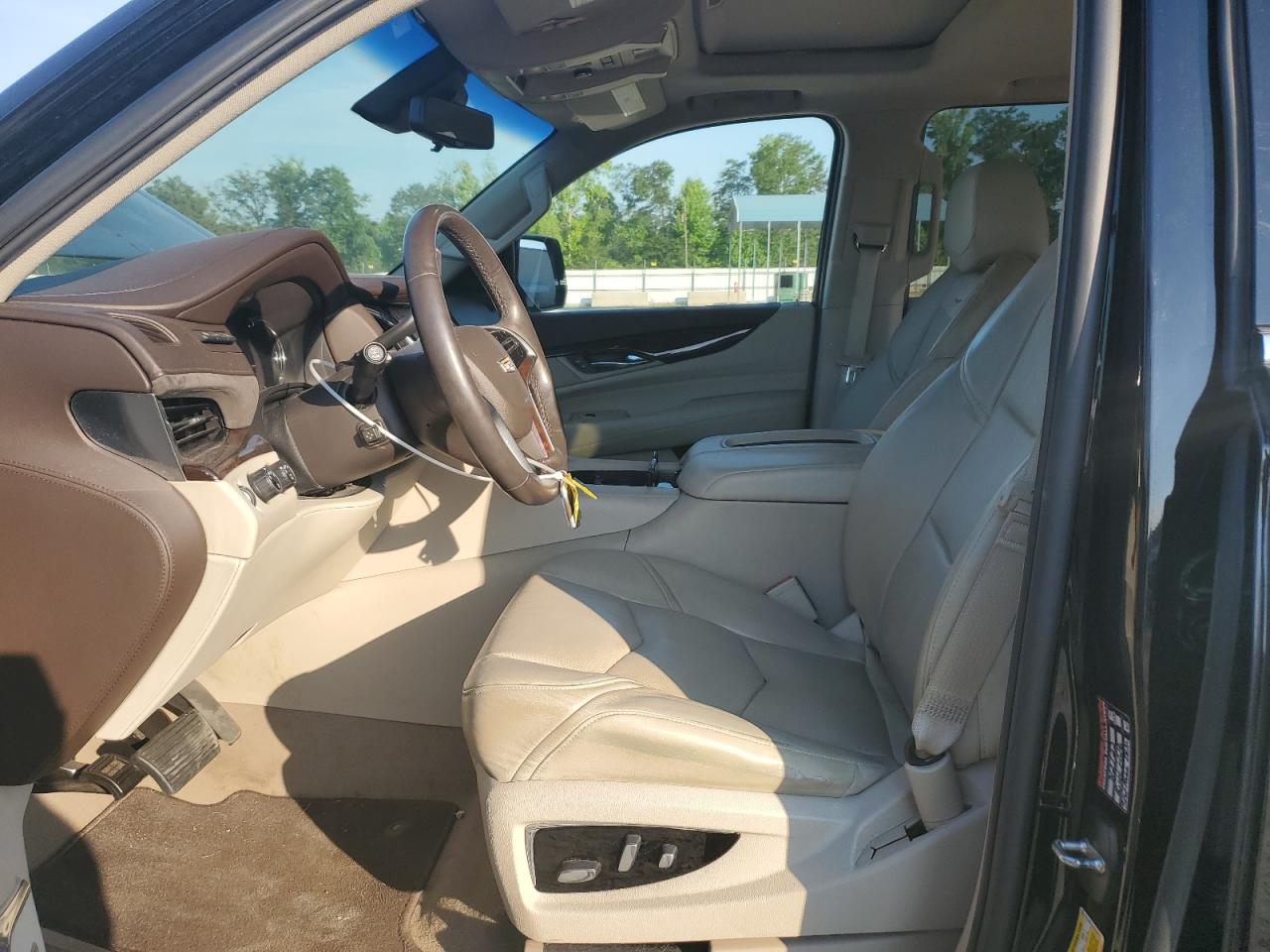 1GYS4BKJ4HR259378 2017 Cadillac Escalade Luxury