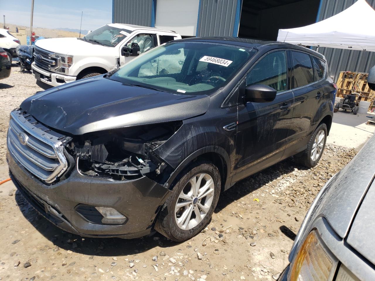 1FMCU0G95HUC95943 FORD ESCAPE 2017
