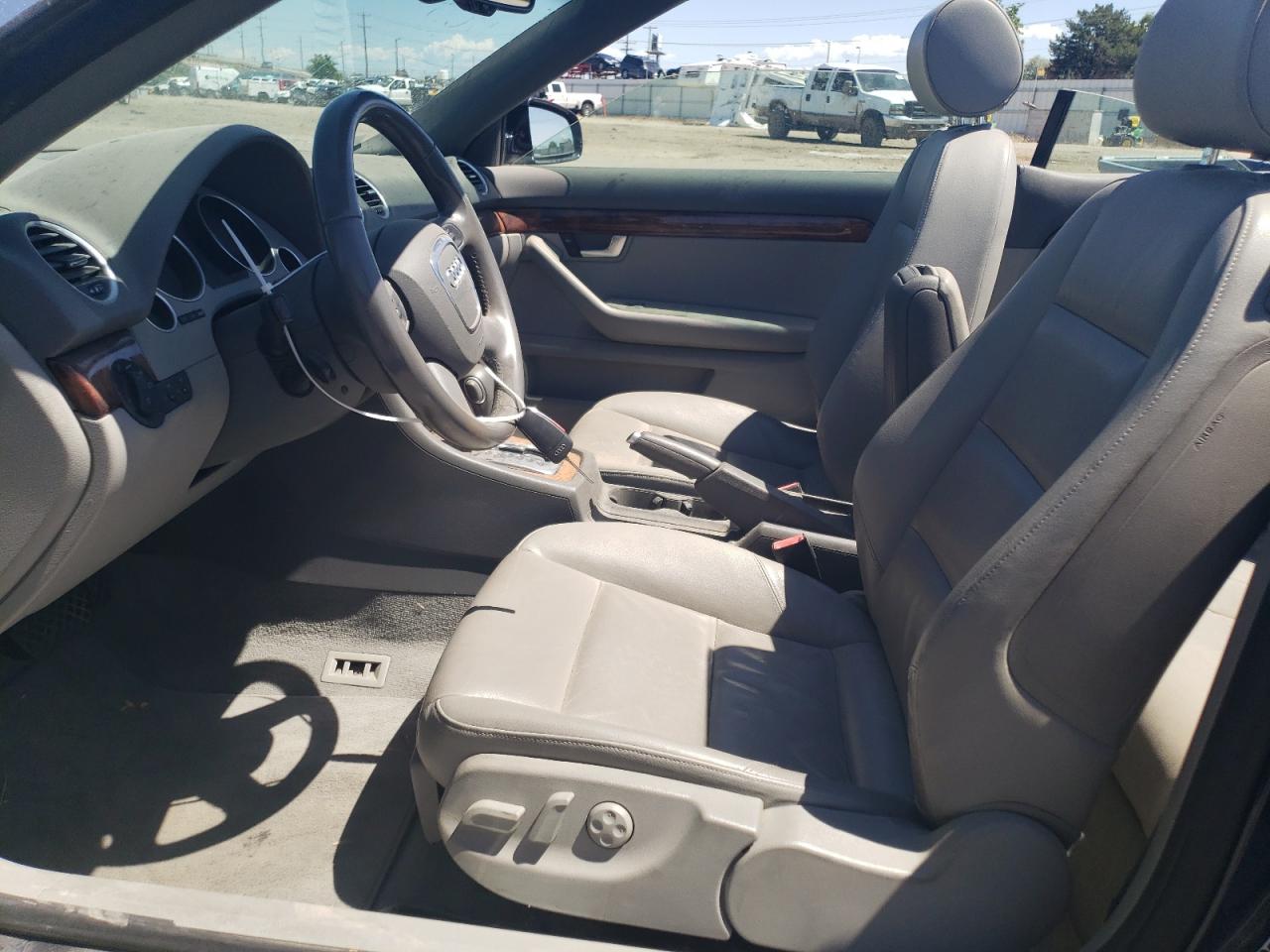WAUDF48H58K009811 2008 Audi A4 2.0T Cabriolet Quattro