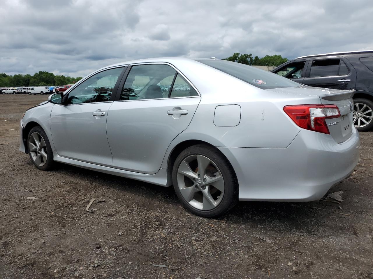 4T1BK1FK0CU005659 2012 Toyota Camry Se