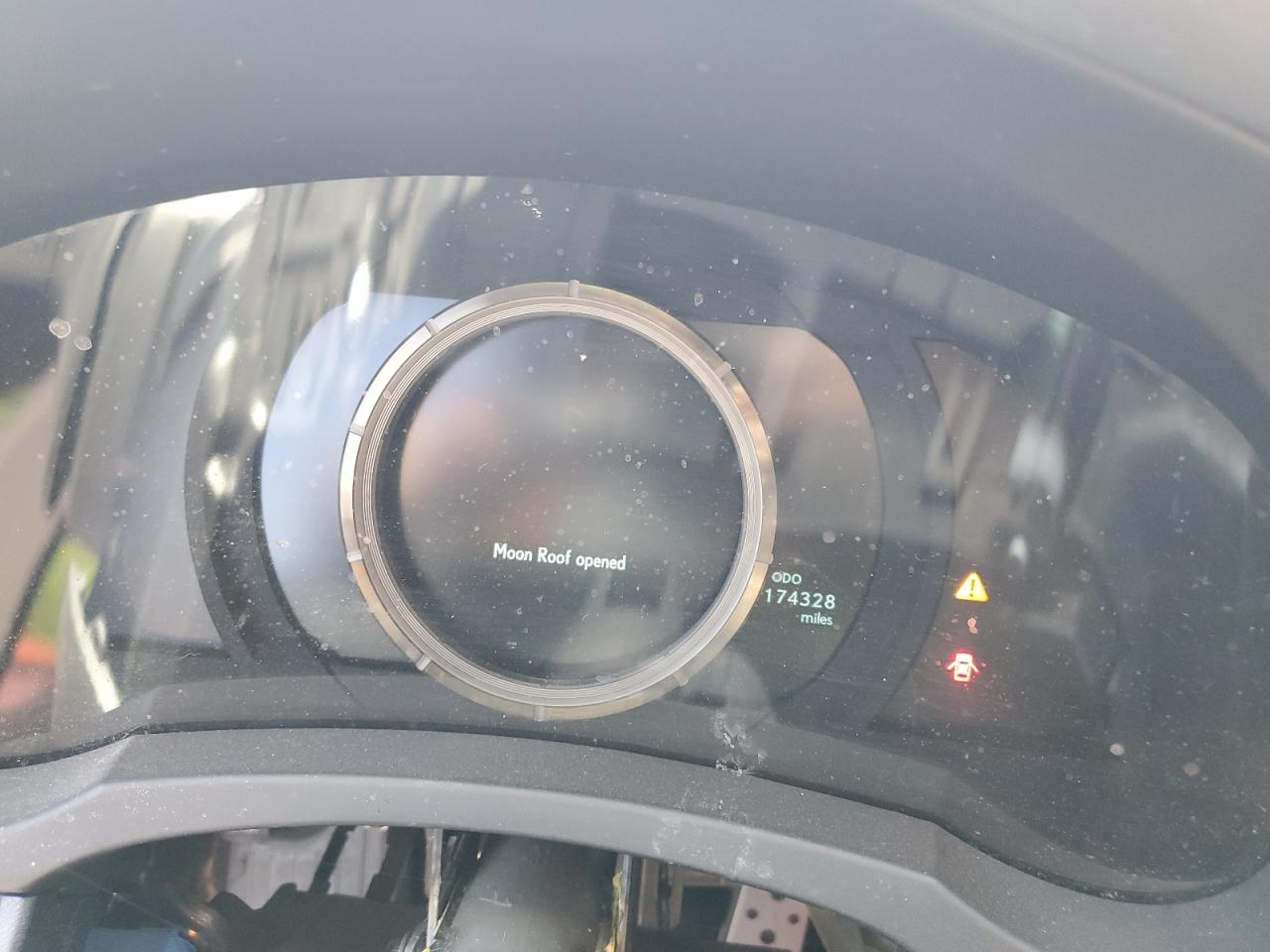 JTHBE1D2XG5024698 2016 Lexus Is 350