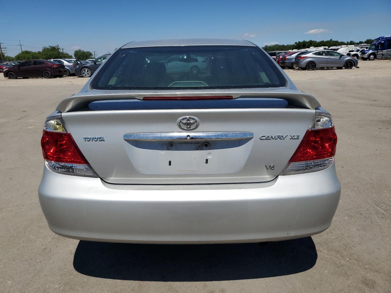 4T1BF30K85U105360 2005 Toyota Camry Le