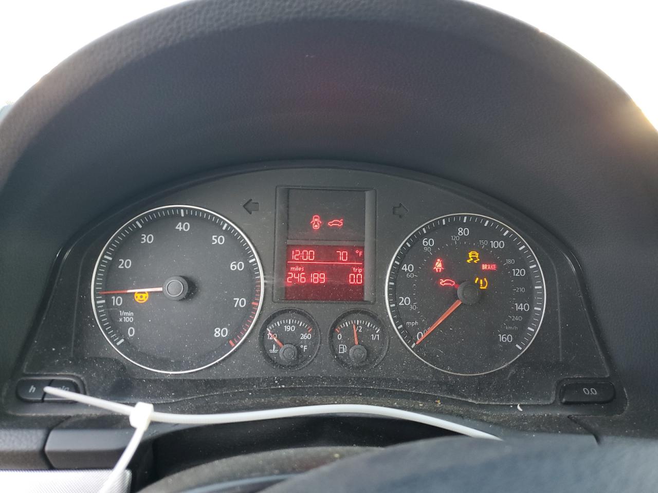 3VWRJ71K59M070243 2009 Volkswagen Jetta Wolfsburg