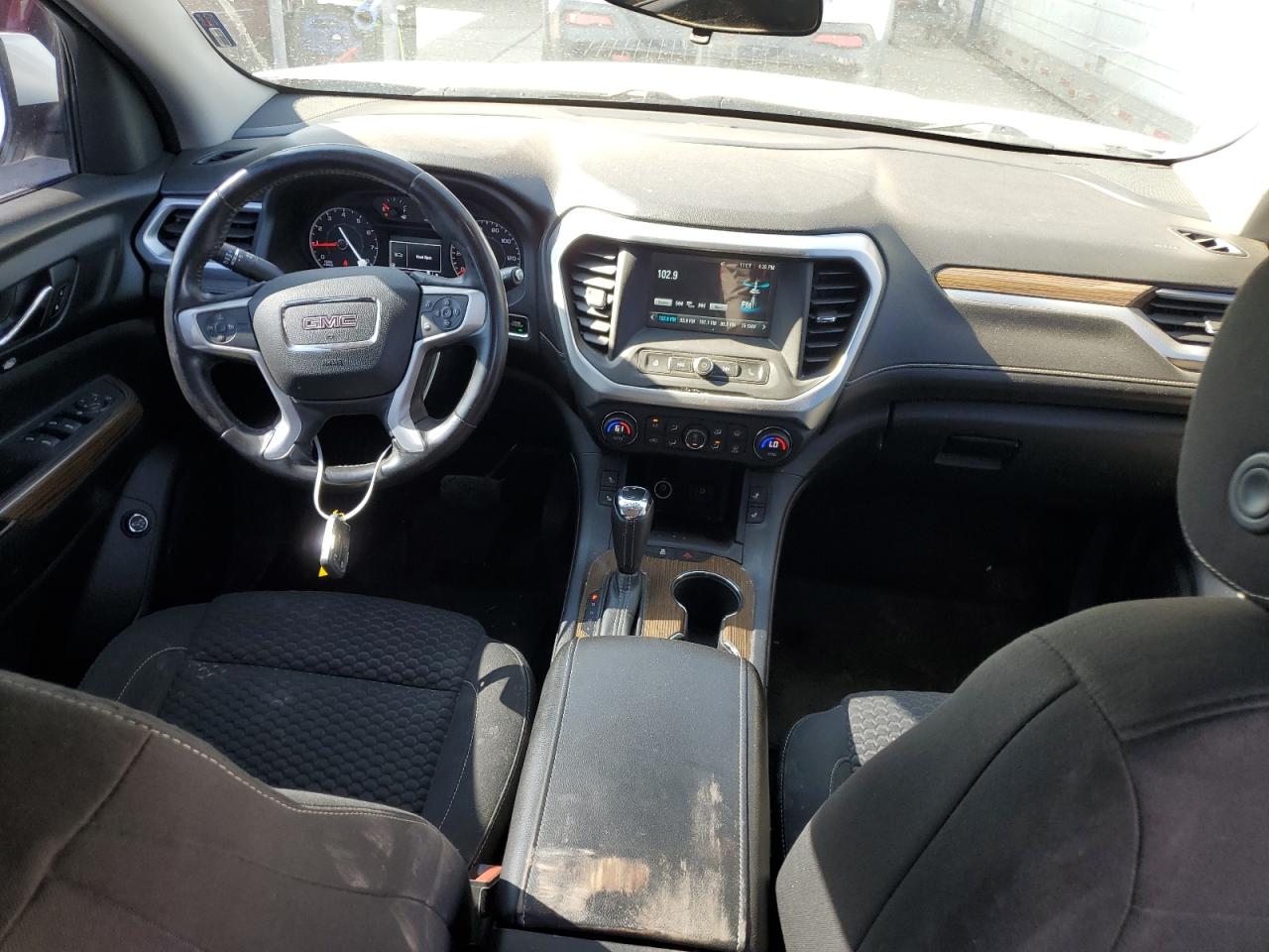 1GKKNLLS0HZ317877 2017 GMC Acadia Sle