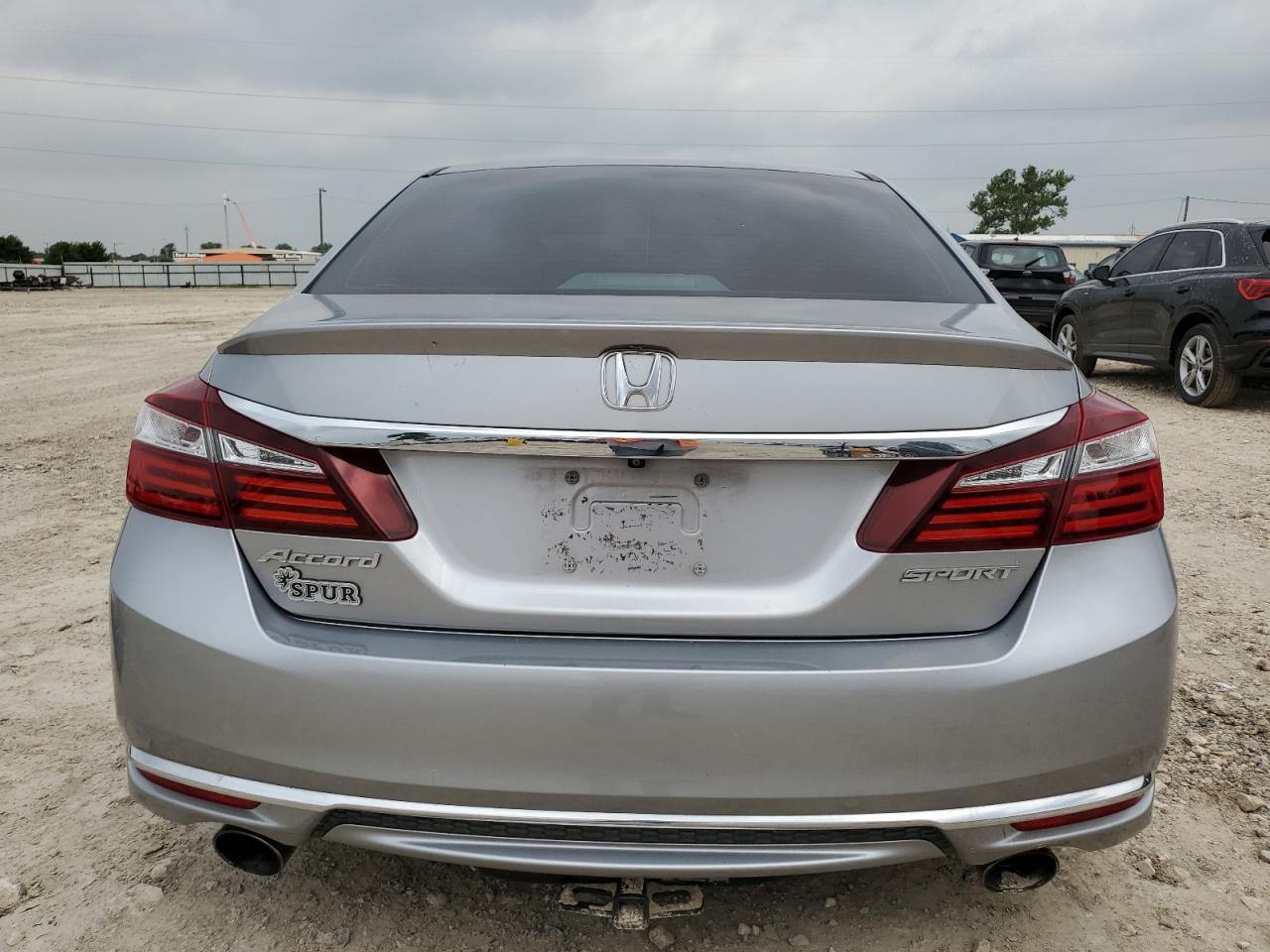 1HGCR2F59HA250703 HONDA ACCORD 2017