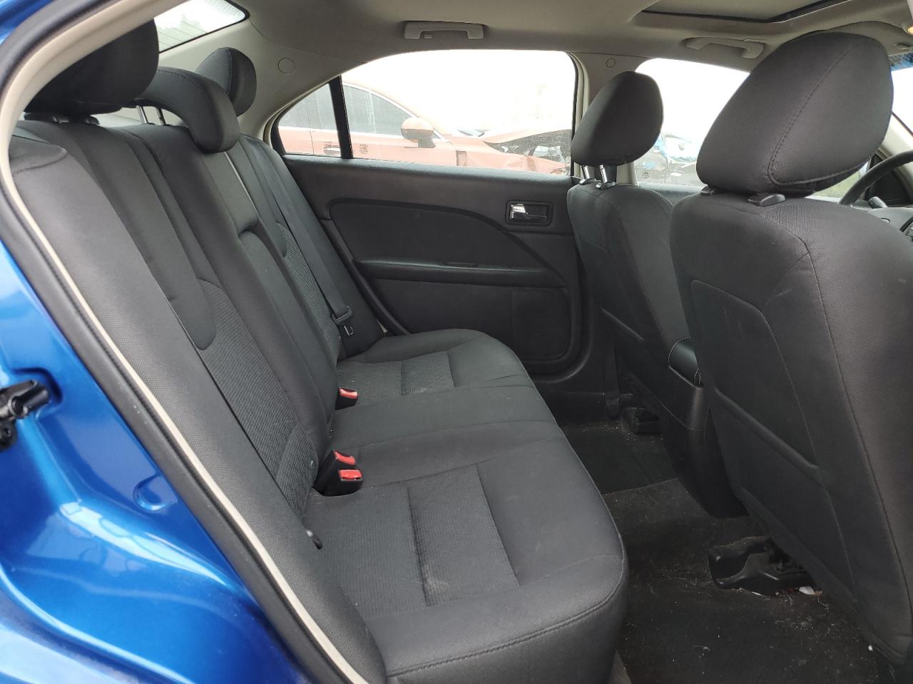 3FAHP0HG7BR260890 2011 Ford Fusion Se