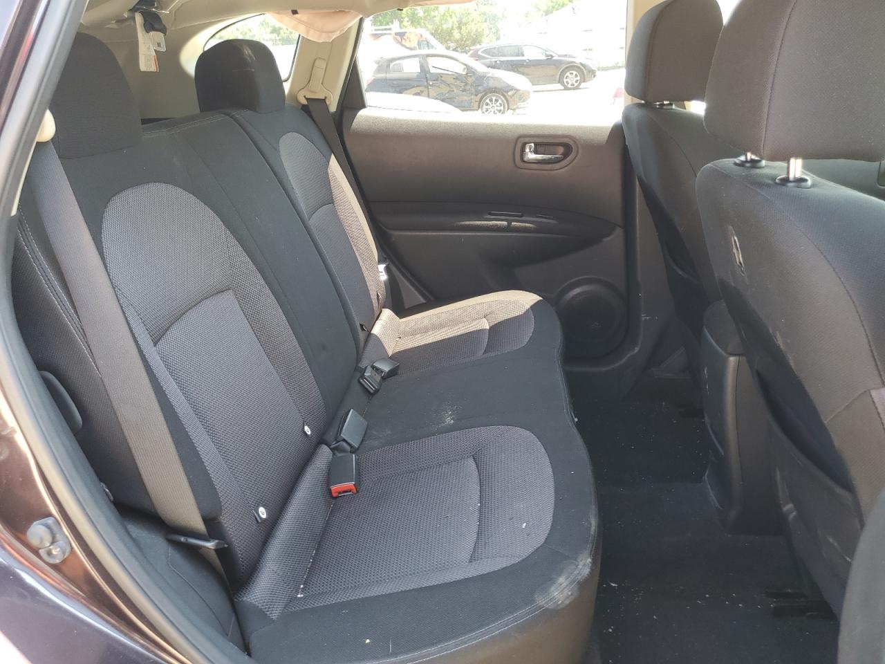 JN8AS5MV2BW312259 2011 Nissan Rogue S