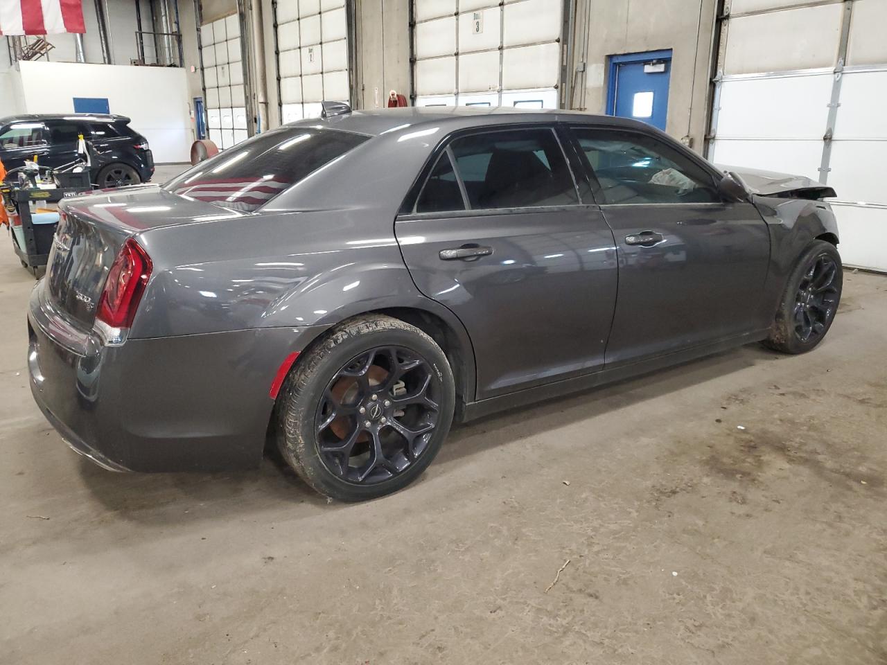 2C3CCABG0KH697869 2019 Chrysler 300 S