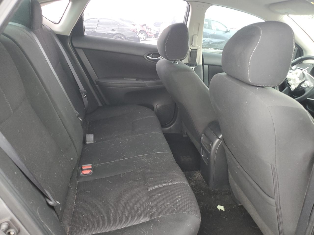 3N1AB7AP5JY234664 2018 Nissan Sentra S