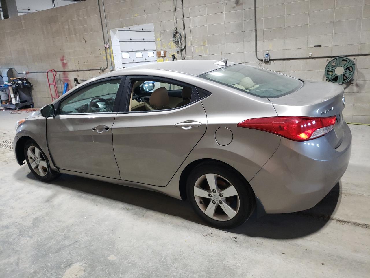 5NPDH4AE1DH284789 2013 Hyundai Elantra Gls