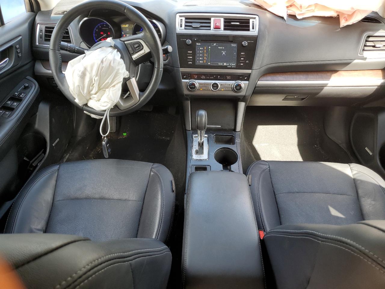 4S4BSAKC3H3413844 2017 Subaru Outback 2.5I Limited