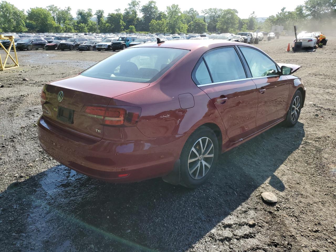 3VWB67AJ0HM229775 2017 Volkswagen Jetta Se