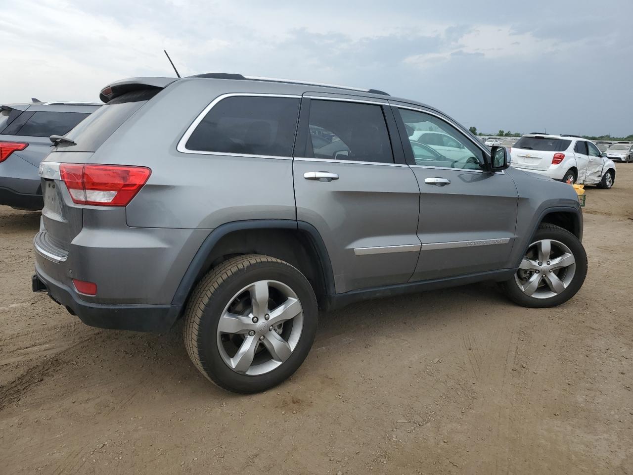 1C4RJFCT9CC185097 2012 Jeep Grand Cherokee Overland