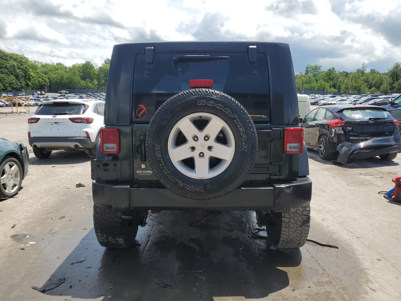 1J4BA3H18AL127514 2010 Jeep Wrangler Unlimited Sport