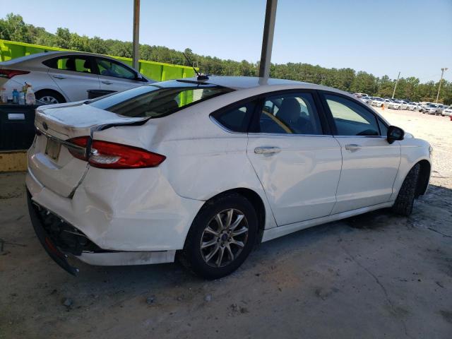 2017 Ford Fusion S VIN: 3FA6P0G72HR211887 Lot: 56293924