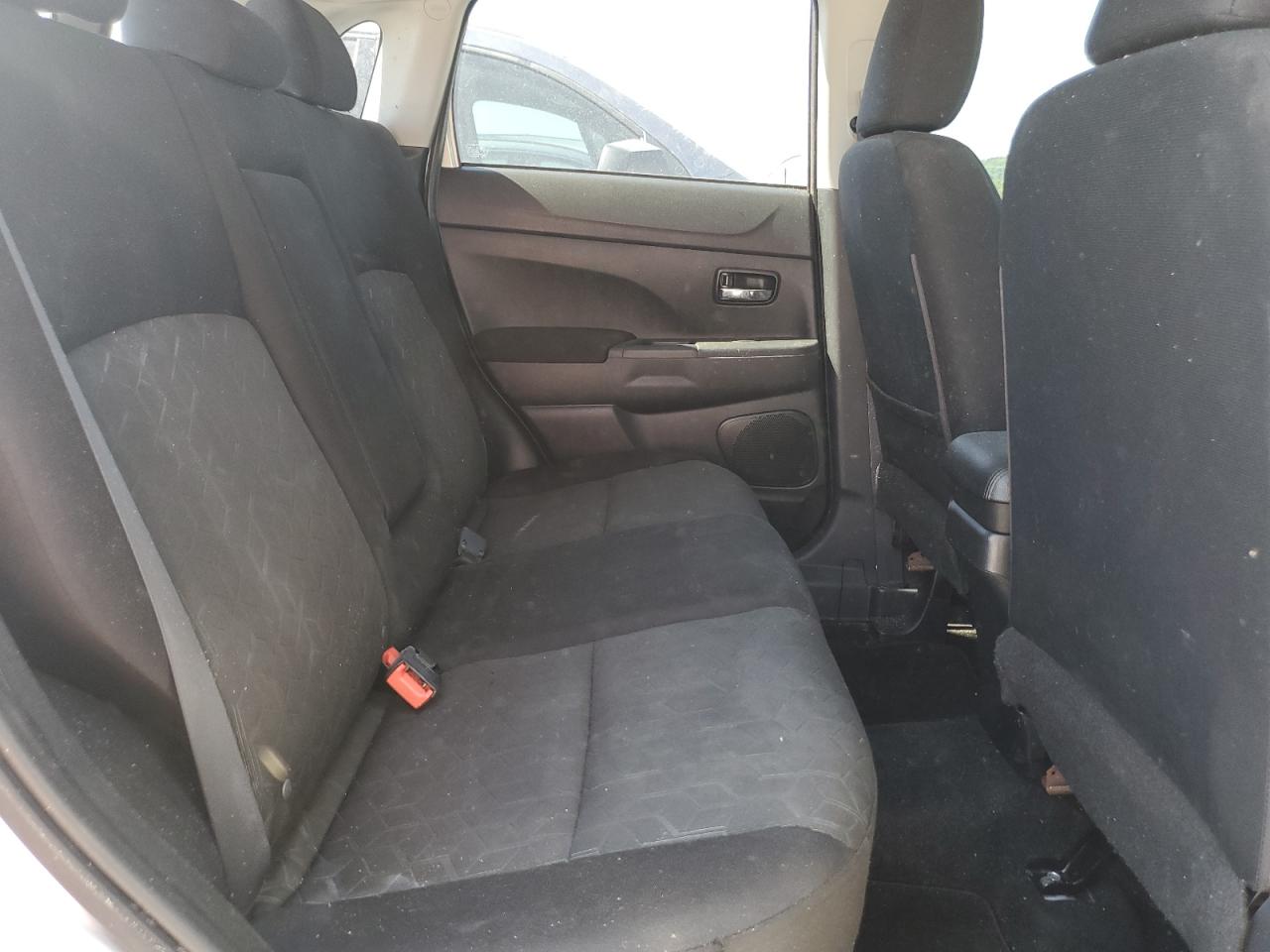 JA4APUAU2MU023958 2021 Mitsubishi Outlander Sport Es