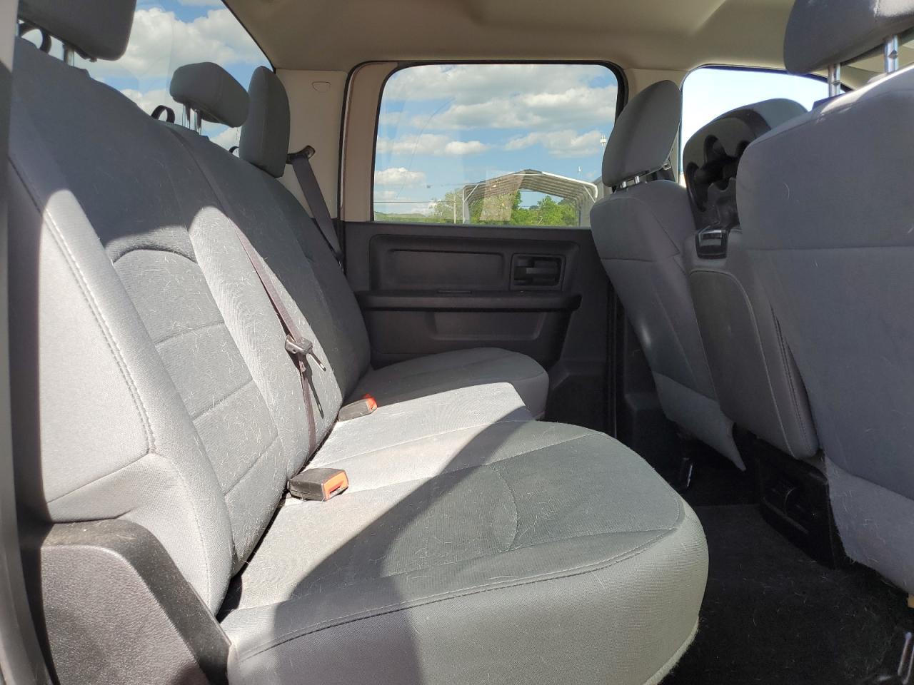 3C6RR7KT8HG735479 2017 Ram 1500 St