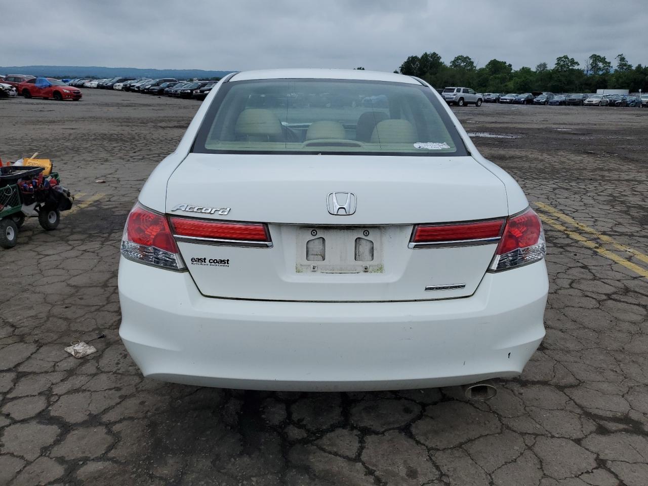 1HGCP2F68BA112480 2011 Honda Accord Se