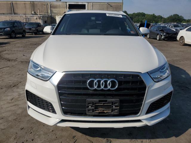 WA1BCCFS0JR032030 2018 Audi Q3 Premium