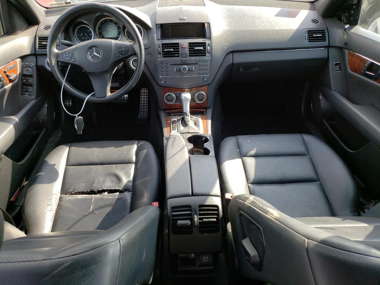 WDDGF8BBXAF500472 2010 Mercedes-Benz C 300 4Matic