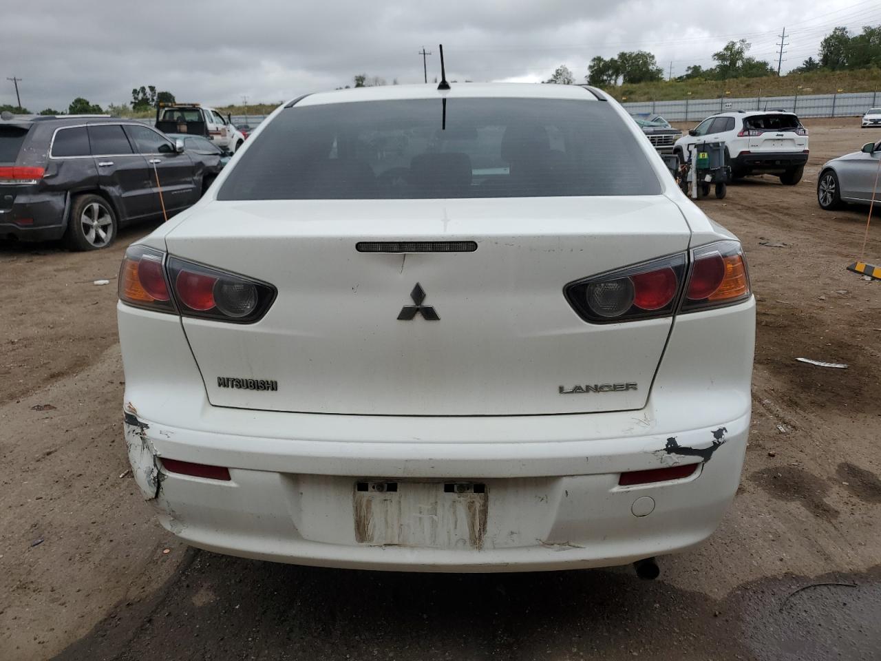 JA32U2FUXFU015351 2015 Mitsubishi Lancer Es