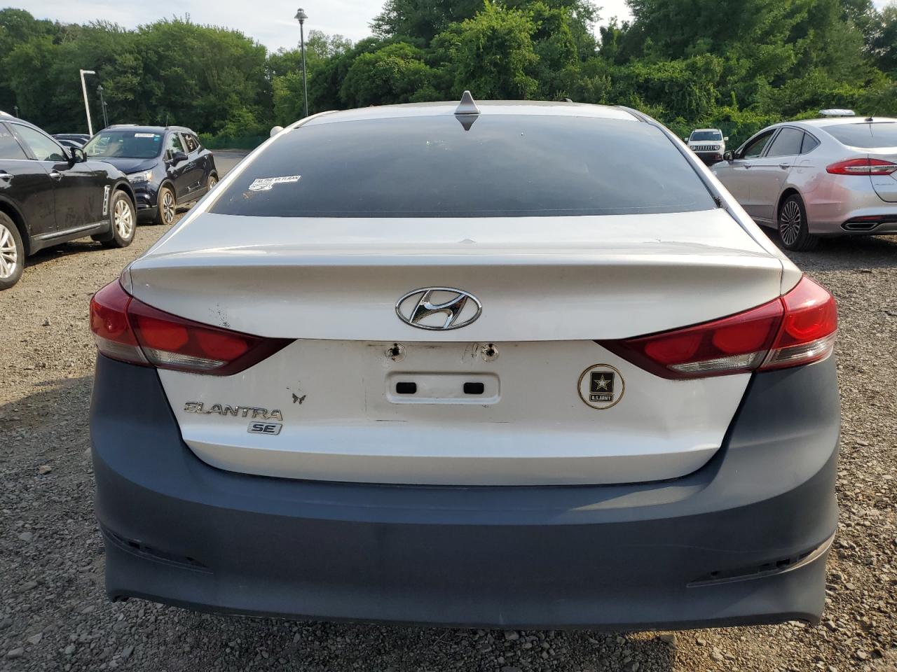 2017 Hyundai Elantra Se vin: 5NPD74LF3HH067288