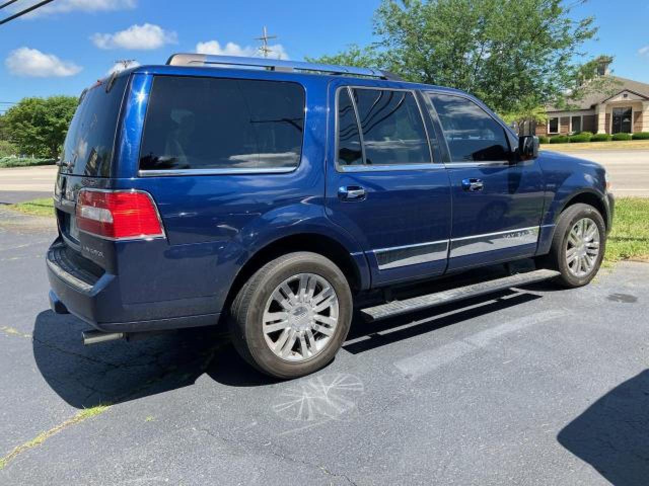 5LMFU27507LJ01486 2007 Lincoln Navigator