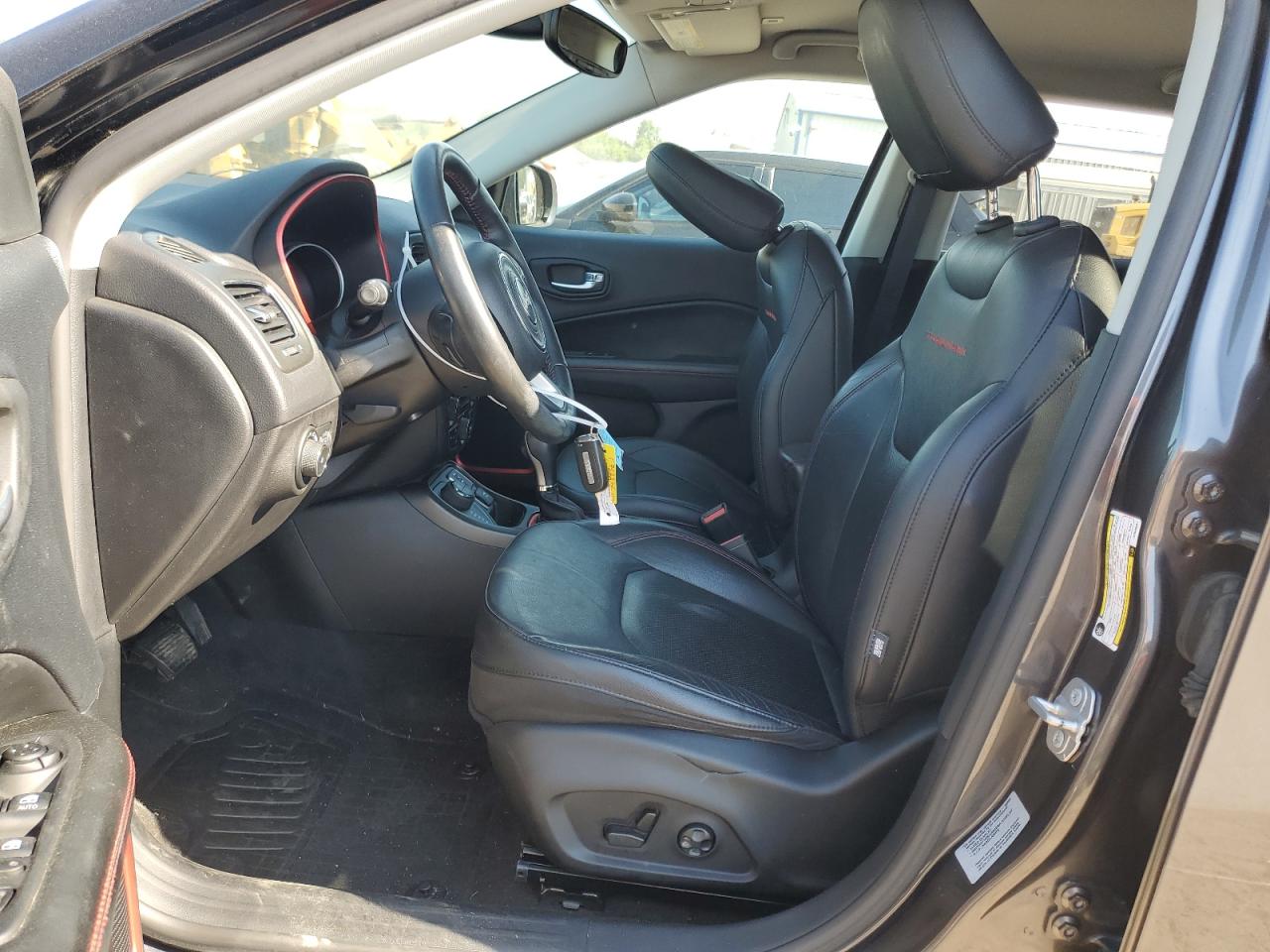 3C4NJDDB6HT640041 2017 Jeep Compass Trailhawk