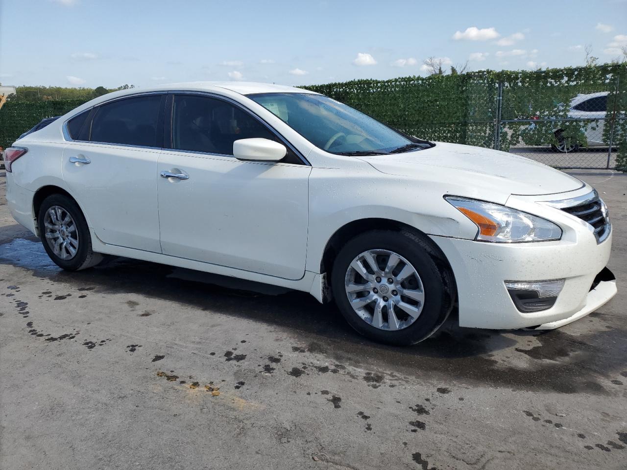 1N4AL3AP2FN381635 2015 Nissan Altima 2.5