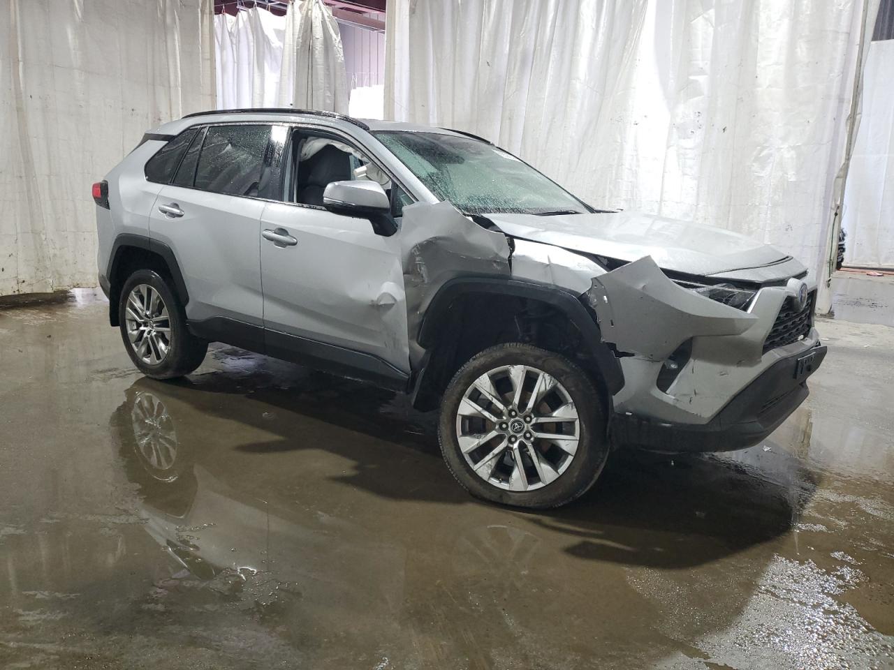 2T3A1RFV7MW166817 2021 Toyota Rav4 Xle Premium