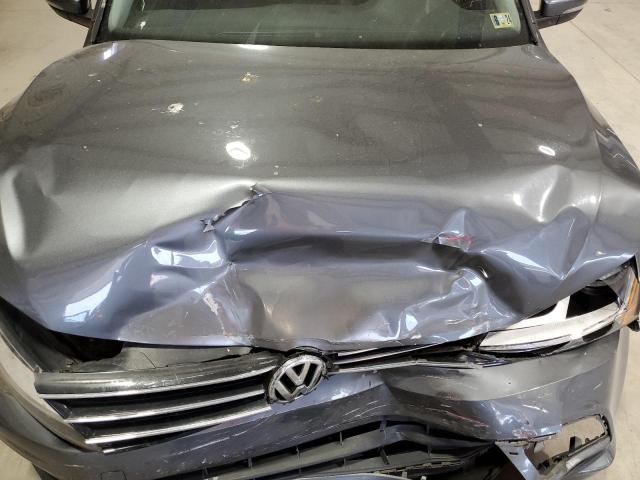 2018 VOLKSWAGEN JETTA SE - 3VWDB7AJ3JM229215