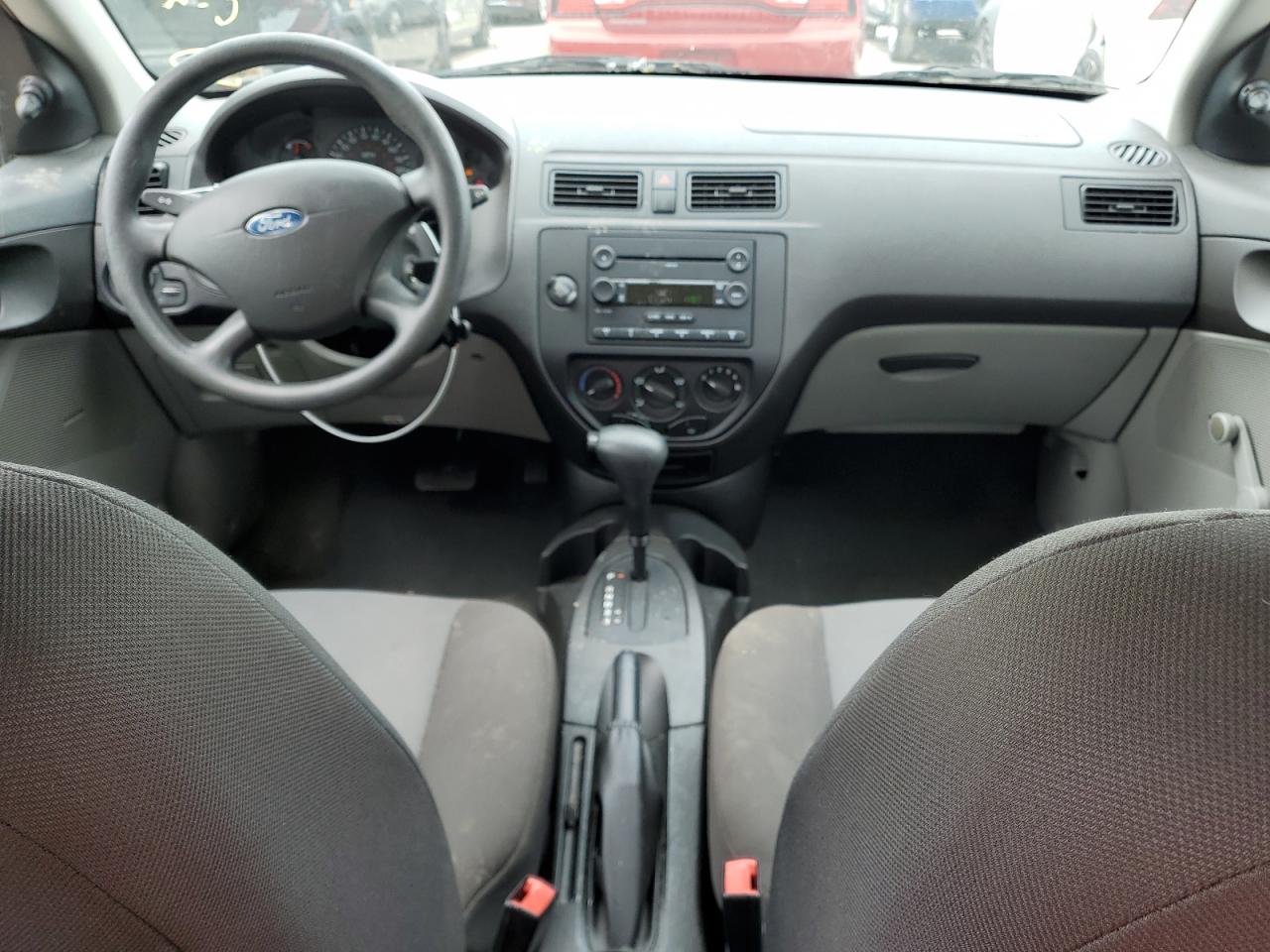 2007 Ford FOCUS, ZX4